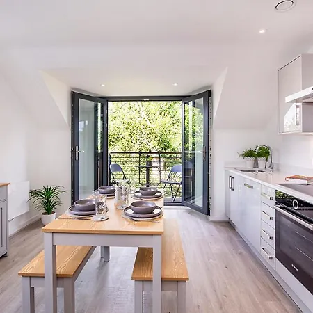 The Penthouse - 26 St Johns Mews Apartamento