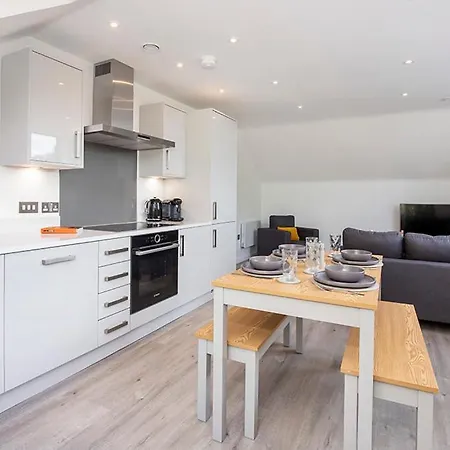 The Penthouse - 26 St Johns Mews * York