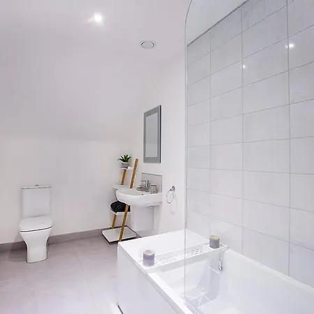 The Penthouse - 26 St Johns Mews